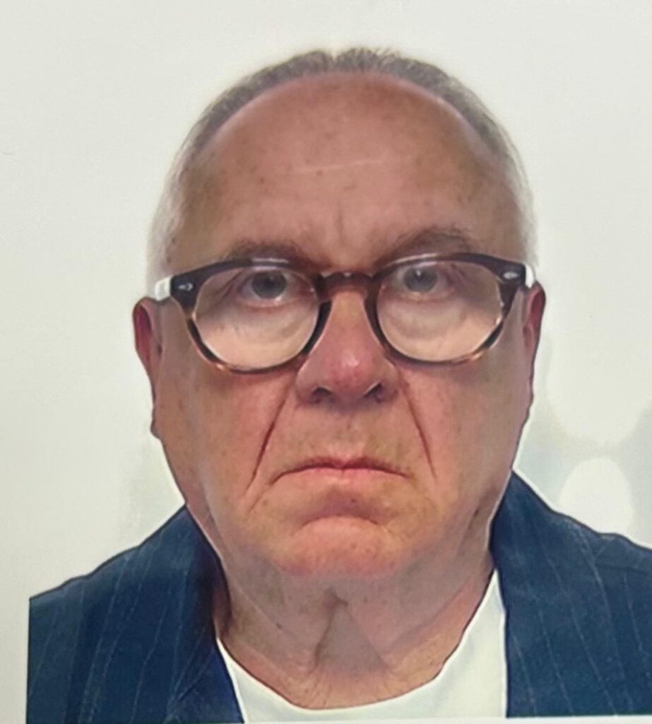 Simon B